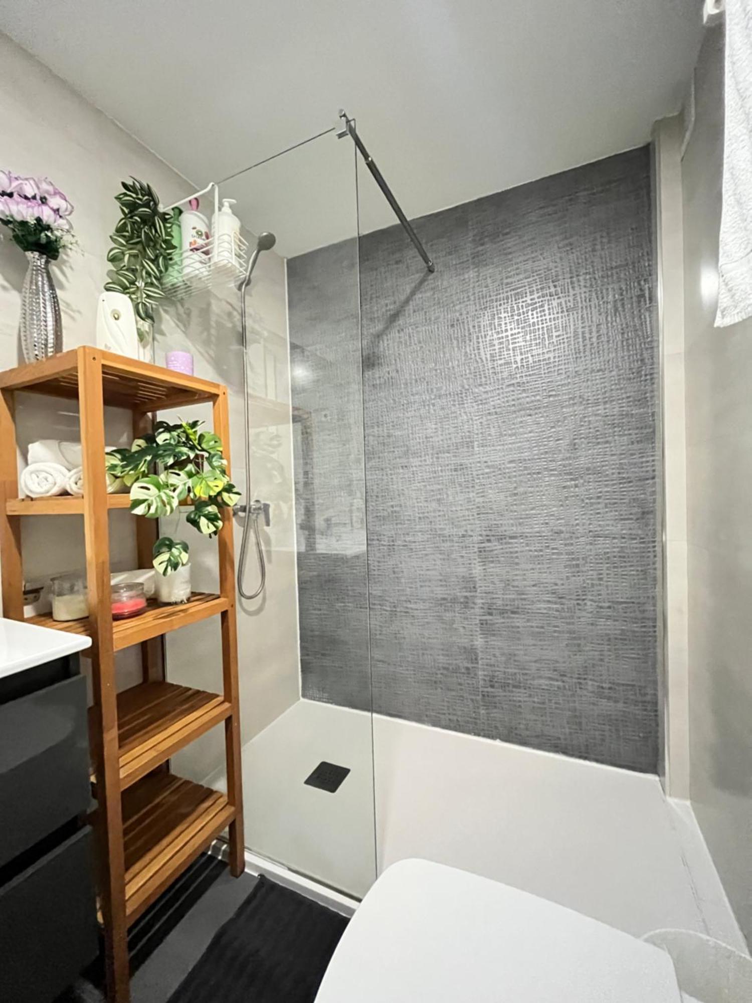 Habitacion Atocha Mendez มาดริด ภายนอก รูปภาพ