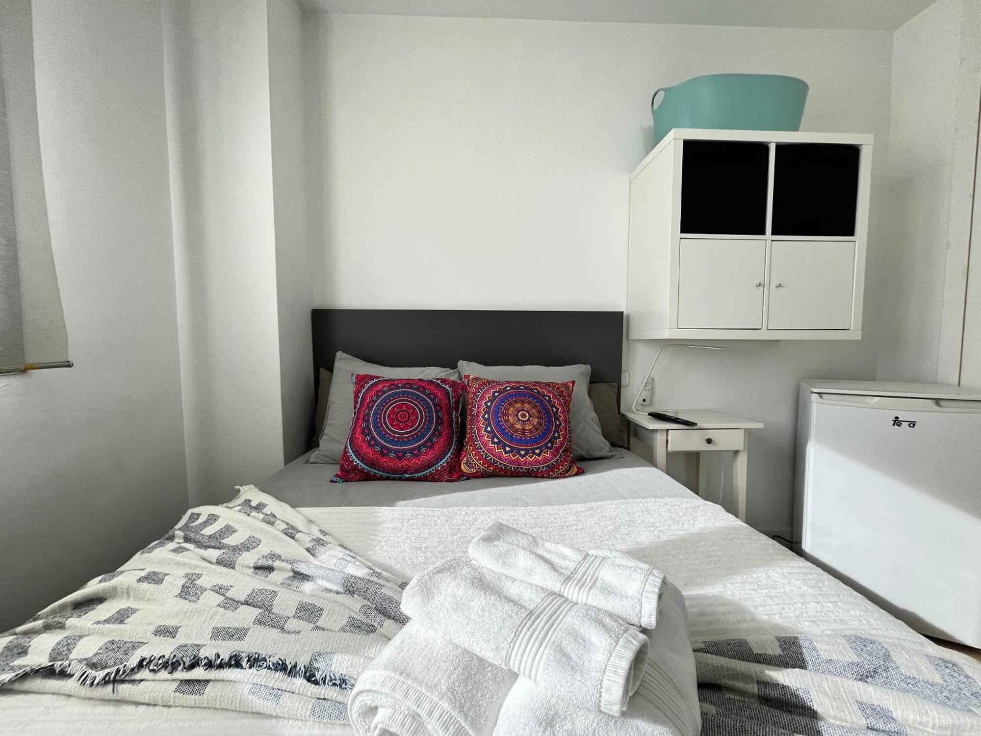 Habitacion Atocha Mendez มาดริด ภายนอก รูปภาพ