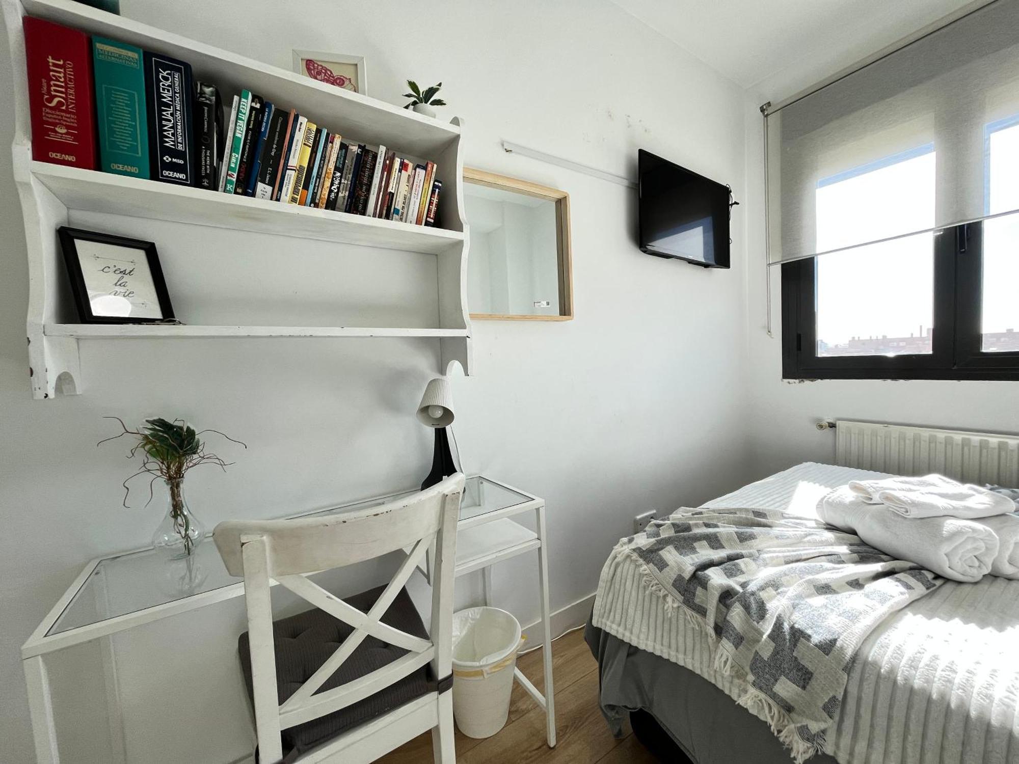 Habitacion Atocha Mendez มาดริด ภายนอก รูปภาพ