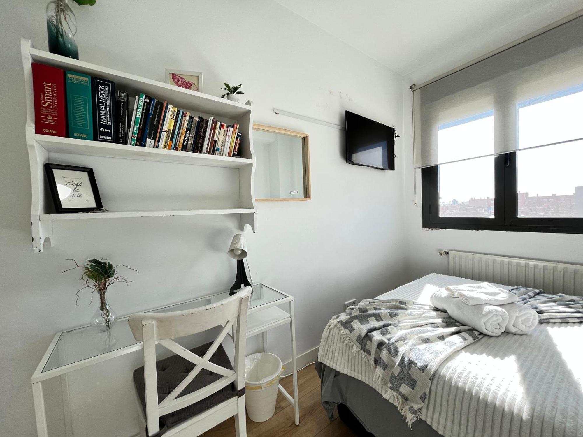 Habitacion Atocha Mendez มาดริด ภายนอก รูปภาพ